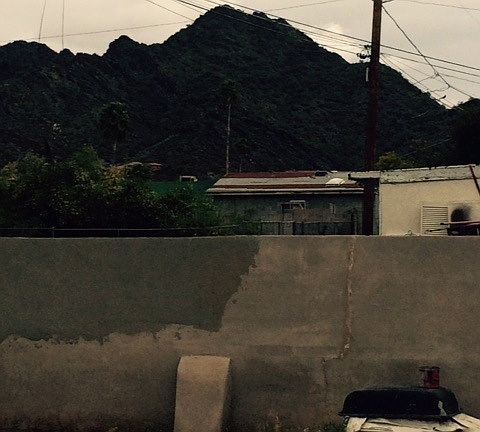 2nd image of 1442 E Sunnyslope Ln