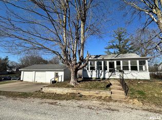 101 E Liberty St, Virginia, IL 62691