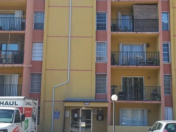 4801 NW 7th St APT 209-16, Miami, FL 33126
