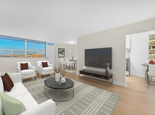 45 La Rose Ave #2, Toronto, ON M9P 1A8