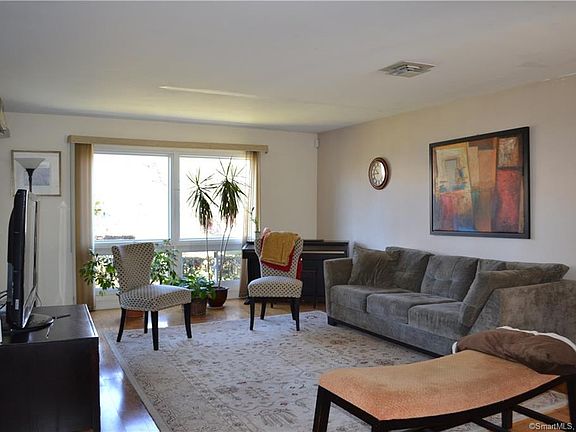 2nd image of 1400 Melville Ave #1400