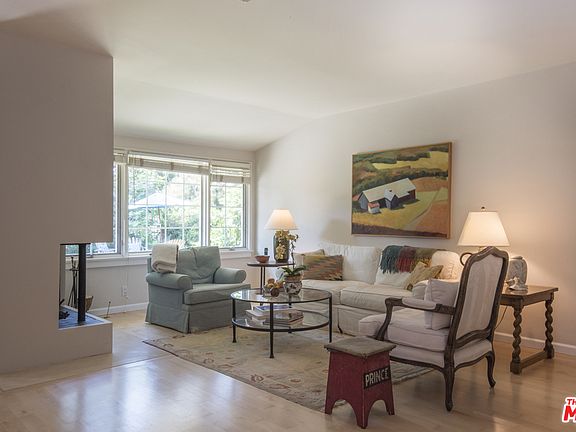 5th image of 13619 Chandler Blvd