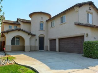 1332 Thoroughbred St, Patterson, CA 95363