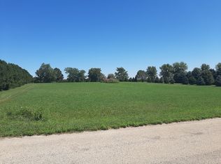 1828 Quail Hollow Rd, Steward, IL 60553