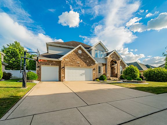 3rd image of 146 Indigo Dr
