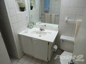 3001 Atlantic Ave Bathroom