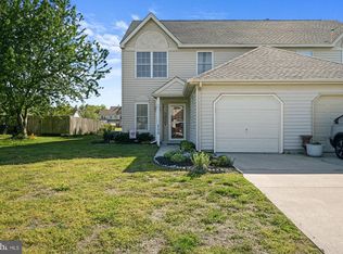 208 Grinding Wheel Dr, Dover, DE 19904