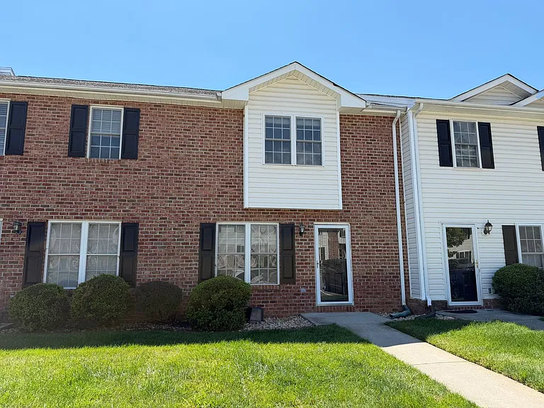 3600 Old Forest Rd #93 — Photo 1