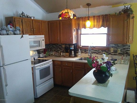 5th image of 1862 Shady Side Dr