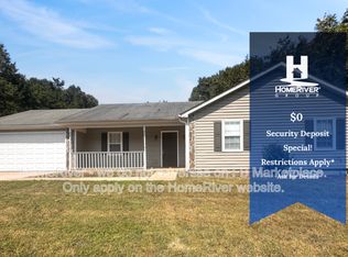41 Greenleaf Dr, Hampton, GA 30228