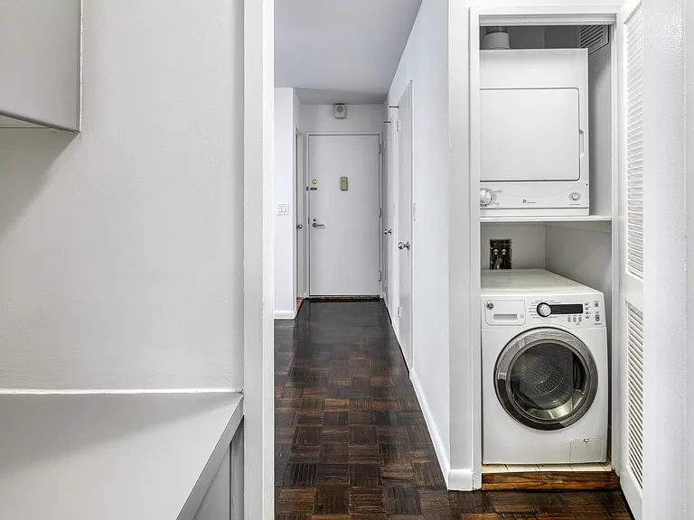 171 E 84th St #3C — Photo 4