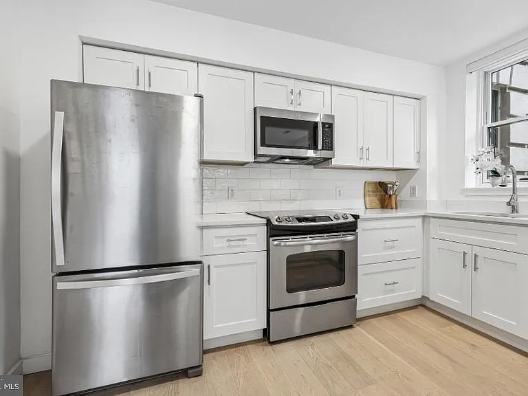 2627 Adams Mill Rd NW #108 — Photo 11