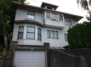 6418 Woodlawn Ave N, Seattle, WA 98103