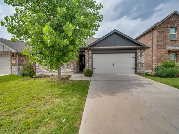 1617 Gold Mine Trl, Aubrey, TX 76227
