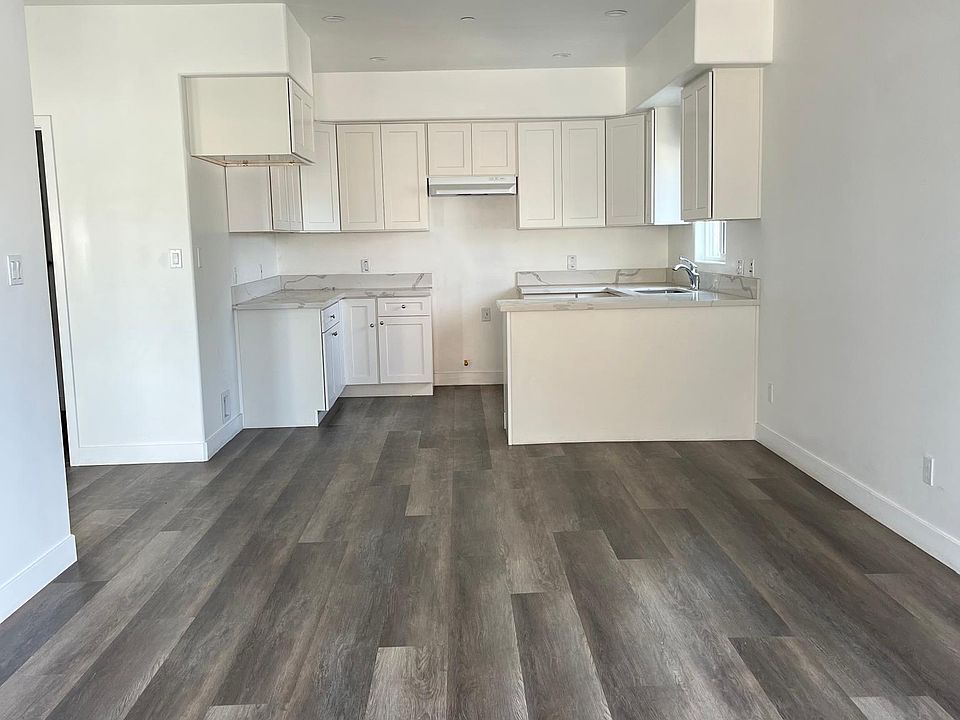 2nd image of 4706 Florence Ave #4
