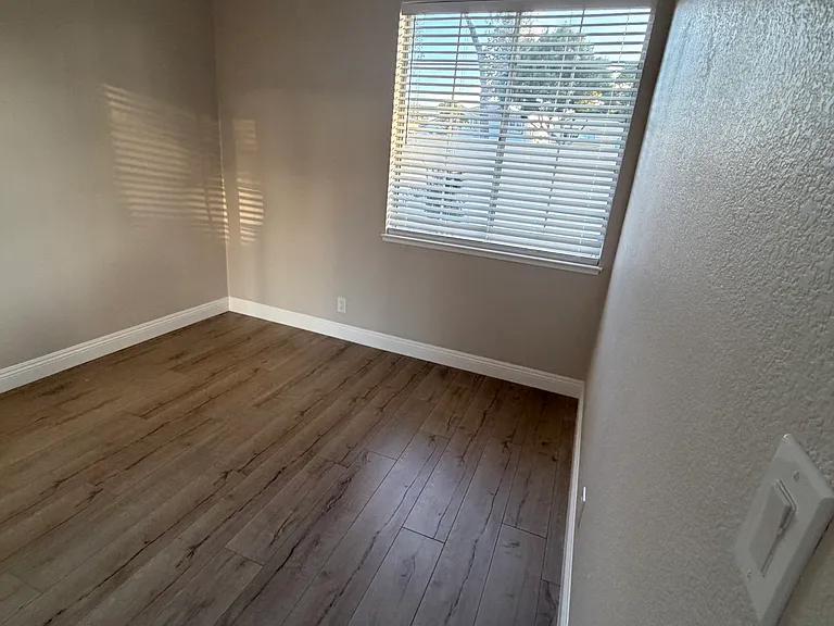 4780 Cabello St — Photo 11