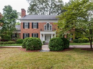 1724 Canterbury Rd, Raleigh, NC 27608