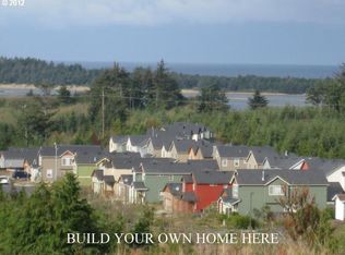 614 Kentucky Ave, Coos Bay, OR 97420