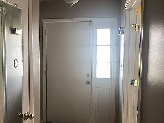4th image of 4317 Jamestown Dr