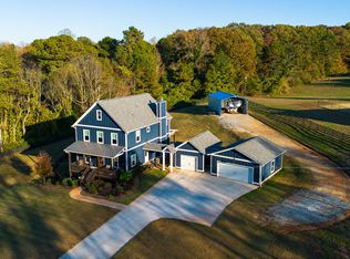 564 Old Airport Rd, Commerce, GA 30529