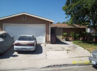1916 Clark Mountain Rd, San Bernardino, CA 92410