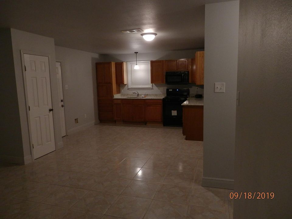 1st image of 8612 Hayne Blvd
