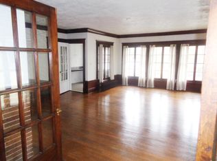 353 Parkside Ave, Buffalo, NY 14214