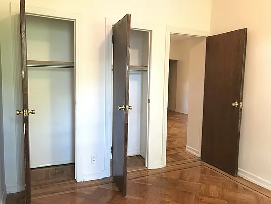 Rented by MNS | media 5