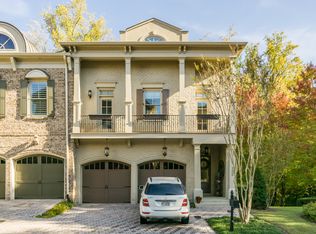 9000 Riverbend Mnr, Alpharetta, GA 30022