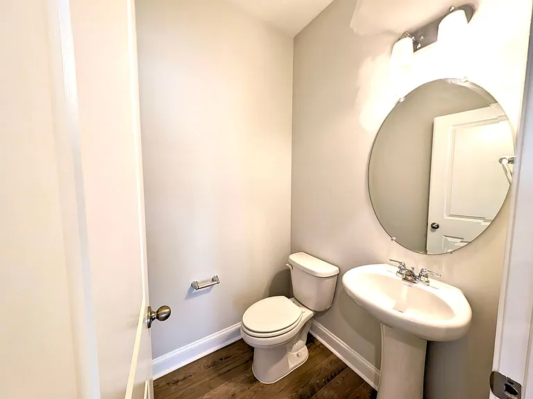 722 Putney Hill Rd — Photo 9