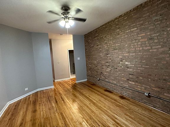 4th image of 6558 S Western Ave #2
