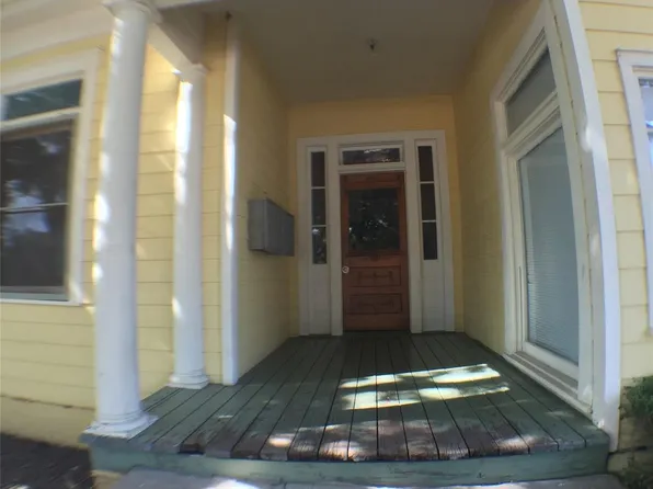 908 W 22nd St APT C, Austin, TX 78705