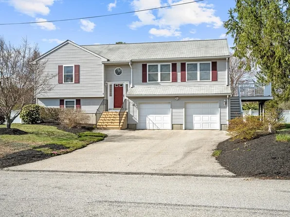 8 Mayfair Cir, Oxford, MA 01540