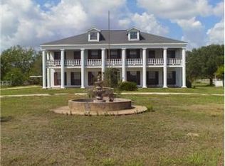 1445 County Road 303, Palacios, TX 77465
