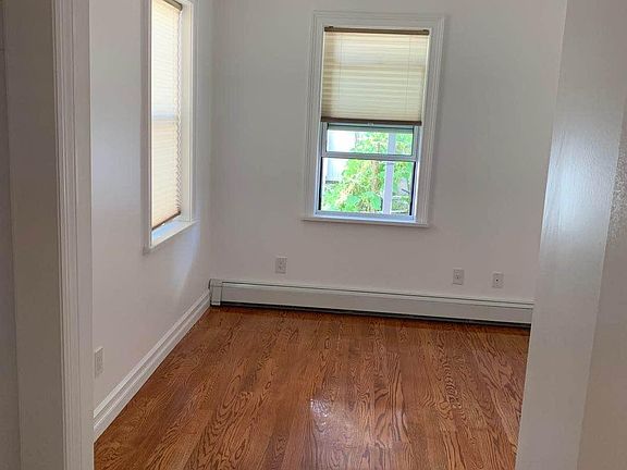 5th image of 16912 26th Ave Floor 1