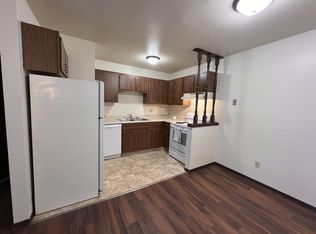 2010 S Green Bay Rd #104, Racine, WI 53406