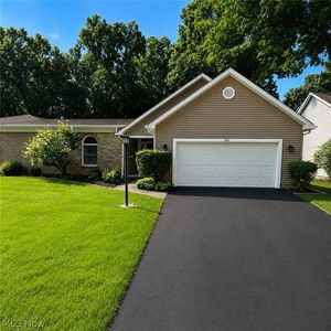 361 Hilltop Blvd, Canfield, OH, 44406