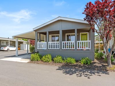 48 Oakwood Drive, Petaluma, CA, 94954