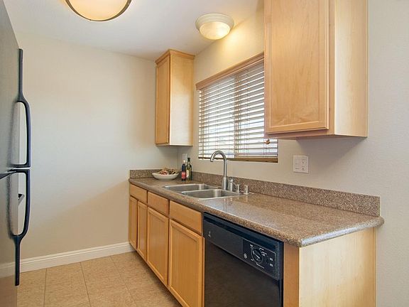 4th image of 3535 Madison Ave Unit 122