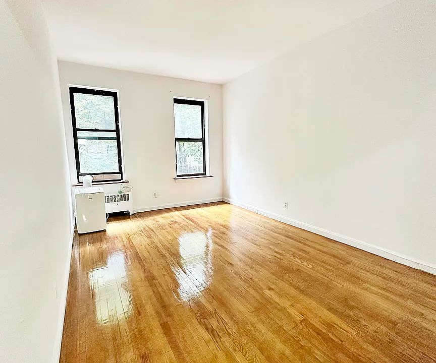 1st image of 230 E 75th St #2B