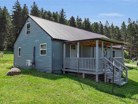 2nd image of 36 Freedom Rd