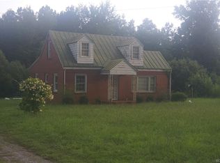 17707 White Oak Rd, Sutherland, VA 23885