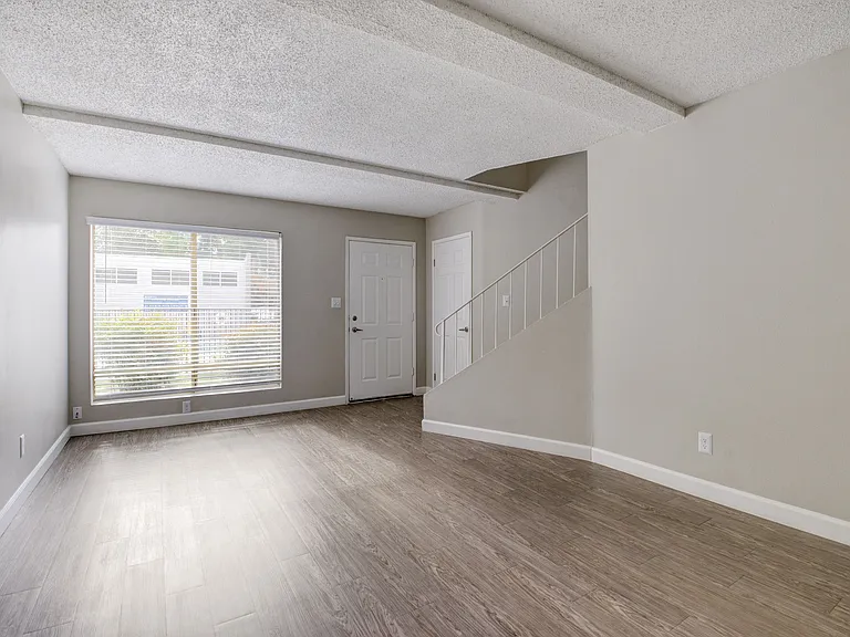 Waverly Flats — Photo 7