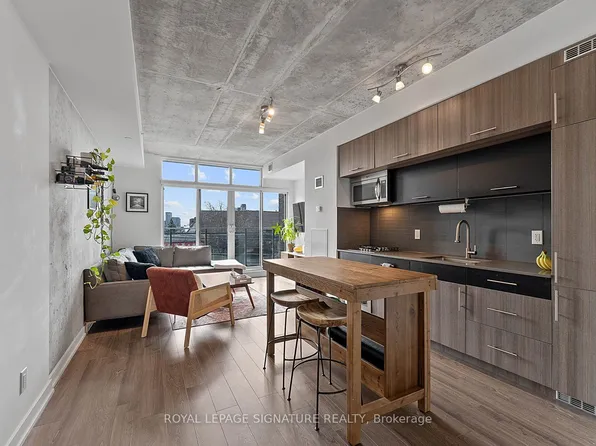 205 Manning Ave #205, Toronto, ON M6J 0E2