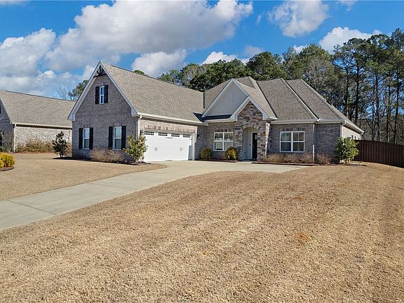 2nd image of 533 Towne Lake Pkwy