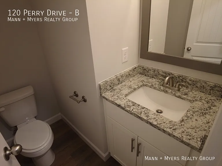 120 Perry Dr #B — Photo 14