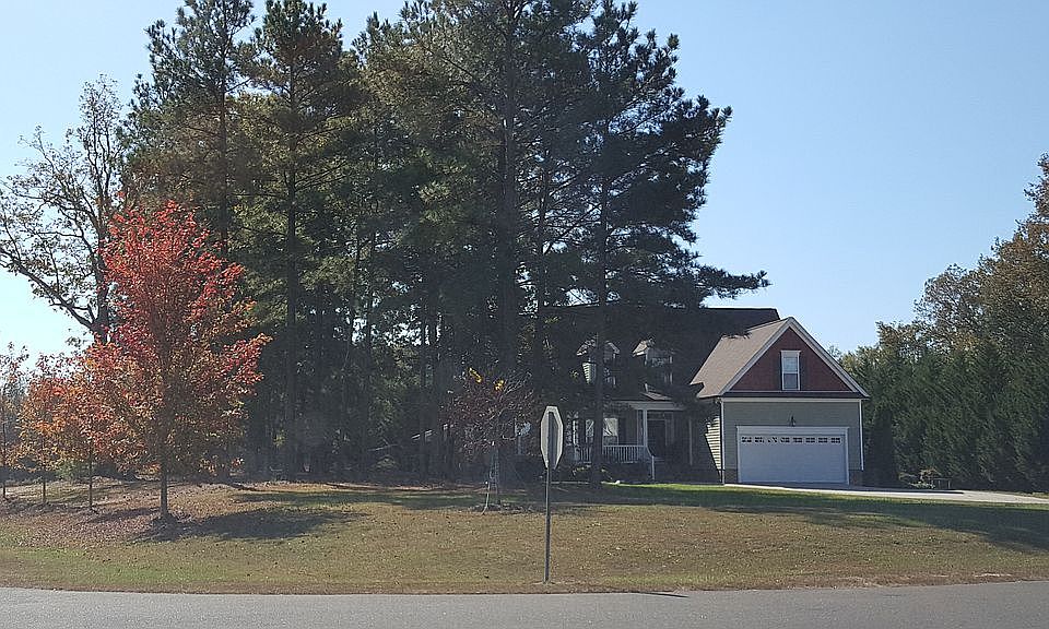 2nd image of 15 W Hackberry Ln