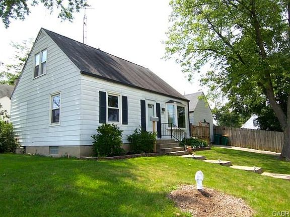 5th image of 2258 Coral Dr