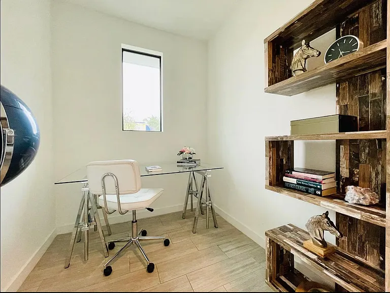 722 NE 15th Ave #1 — Photo 20