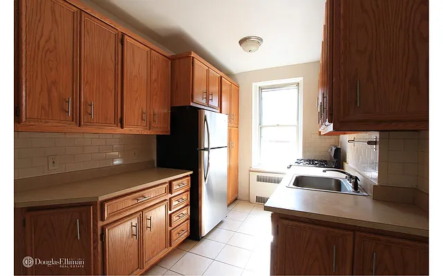 Rented by Douglas Elliman | media 5